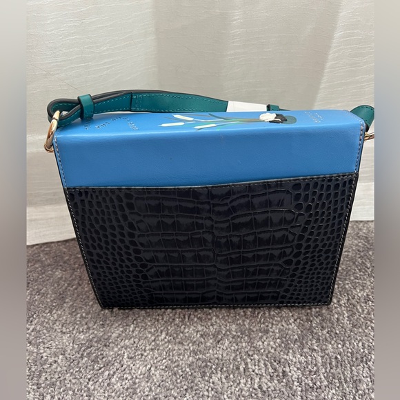 Radley London Book Street Crossbody Purse and Wallet - Picture 2 of 8